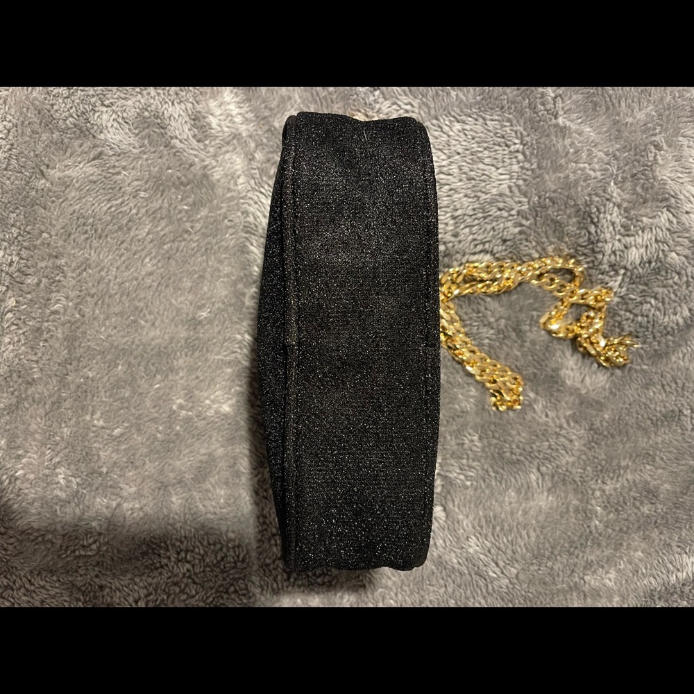 Chanel Holiday Bag With Crossbody Gold Chain Gem